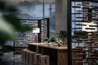 庫爾德寧·雲杉酒店（鞏留庫爾德寧風景區店） - 4星級