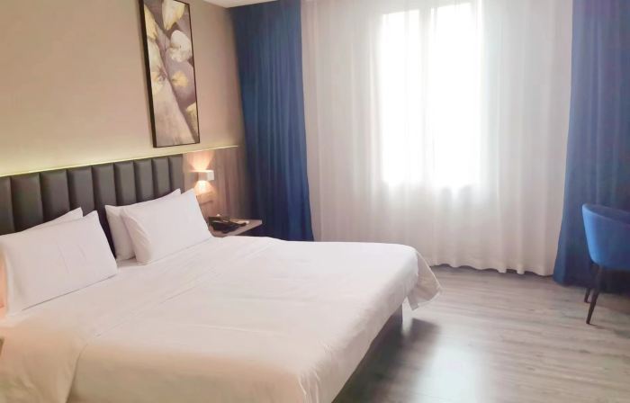 7 Days Premium Hotel (Zigong Bus Terminal)