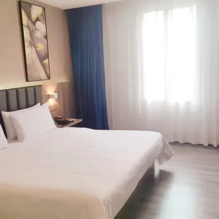7 Days Premium Hotel (Zigong Bus Terminal)