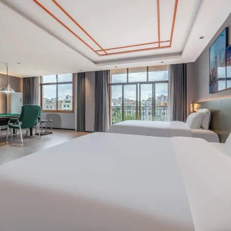 Qinye Business Hotel (Hepu Bus Terminal)