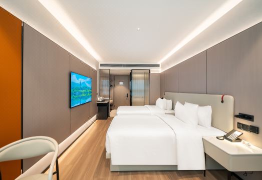 3. SK 젠서 호텔..