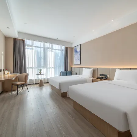 Starway Hotel (Kuitun West Park)