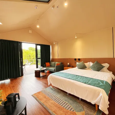 Yingde Shengying Lvguan Hotel