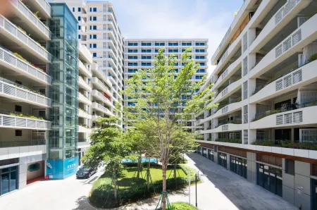 Qianju Hotel (Sanya Bay Coconut Dream Corridor Branch)