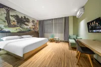 Youyi Hotel (Zhuji Yongli PlazaOriginal Island Hotel)