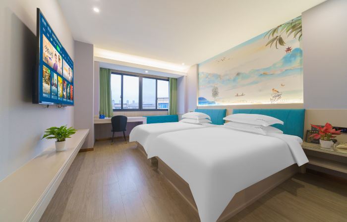 Pujiang Qianbaidu Hotel