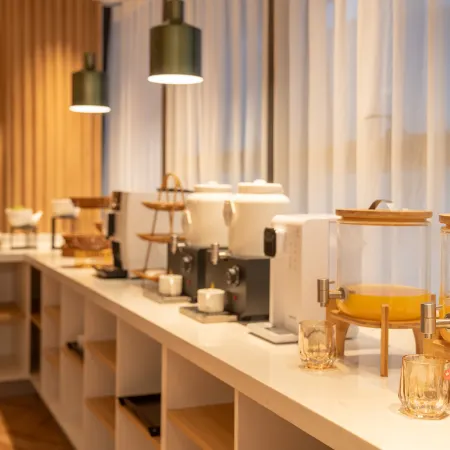 Shankee Tea Style Hotel (Longchang Jinsha Shidaiguangchang)