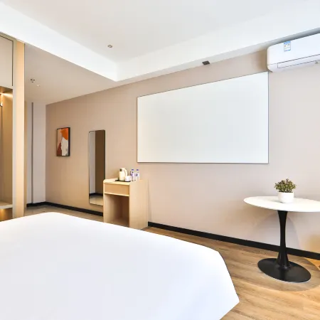 Yue Hotel