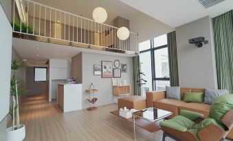 Yuhouse High Altitude Sea View Loft Apartment (Shantou High Speed Railway Station Branch)