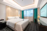 XANA DELUXE Hotel (Guangzhou Yongqingfang Zhongshan 8th Road Subway Station) Hotels in Guangzhou