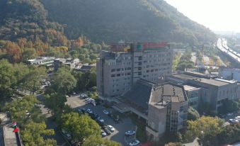 Huangyan International Hotel