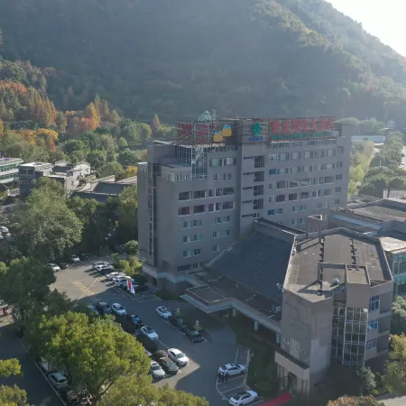 Huangyan International Hotel