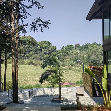 Yueting Hot Spring B&B