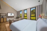 Yunqi Mountain Resort Hotel (Jixi Longchuan Scenic Area)
