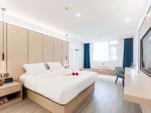 Junzilan Hotel (Haikou Shangbang Parkway City Wangfujing Haiken Square)