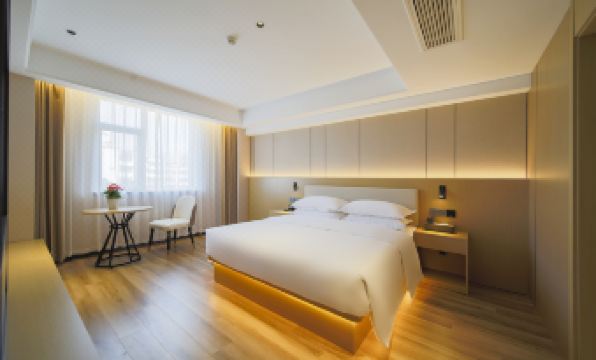 Tonglu Senboli Hotel (Tonglu Fuchun Road Branch)