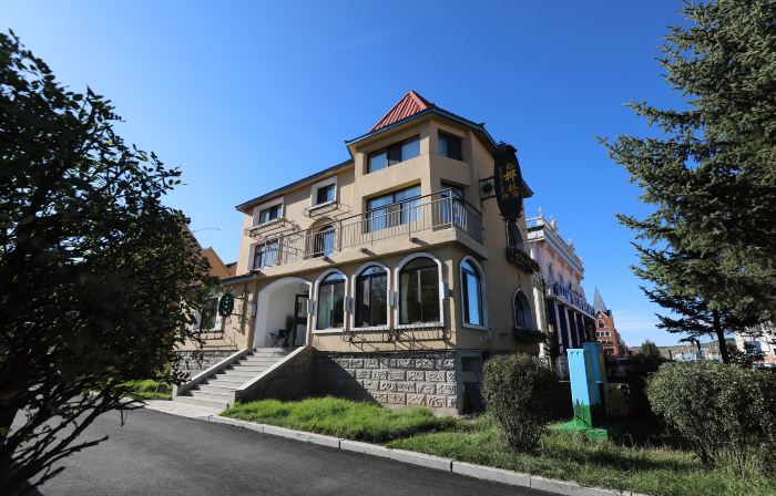 Baiyulin Hotel (Aershan Railway Station Hot Spring Scenic Area)