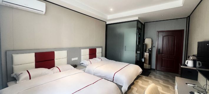 Xianyue Homestay Hotels in Puding
