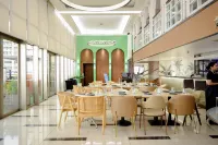 馬尼拉中央溫德姆華美達飯店