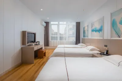 Haiyue Selected Hotel (Happy Harbor Branch, Liuhe District, Nanjing) Hotel in zona Luhe Branch， Nanjing Radio and TV University