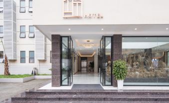 Chengdu Junxuan Hotel (Xindu Petroleum University)