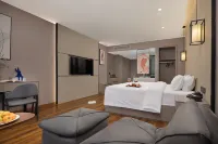 Manhattan Hotel Hotels near CPC Xiangtan Municipal Committee Party School