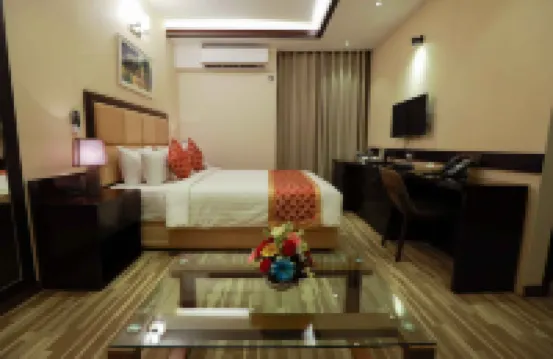 After Hours Residence Hotel berhampiran Bangladesh National Zoo