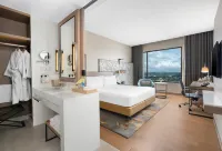 ฮอลิเดย์ อินน์ แอนด์ สวีทส์ ระยอง ซิตี้ เซ็นเตอร์ เครือโรงแรมไอเอชจี