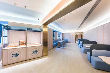 HanTing Hotel (Kashgar Maralbexi Bowuguan) Отели в г. Маралбаши