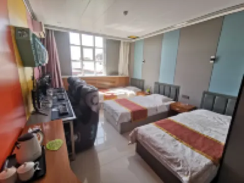 Starry Sky Esports Hotel Hotels in Aohan Banner