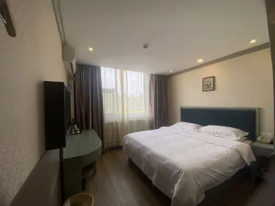 Home Inn Pebble Hotel (Tianjin Dongli Minzhong Road) Hotels in Tianjin