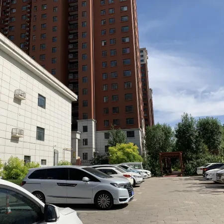 Ningjin Wanhong Holiday Hotel