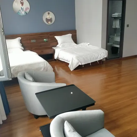Quanxin Grand Hotel