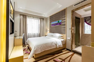 V9 Holiday Inn Hotels in Wuhan