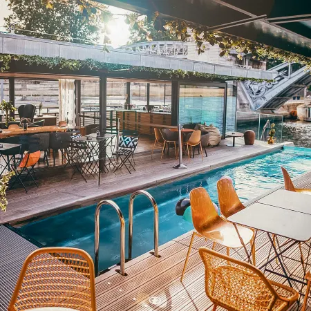 Hotel Off Paris Seine