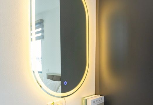 루미 호텔의 현대적인 욕실