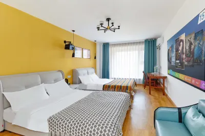 Manyiju Cinema Apartment (Xiaoxing Subway Station) Hotels near Juhuatai Park