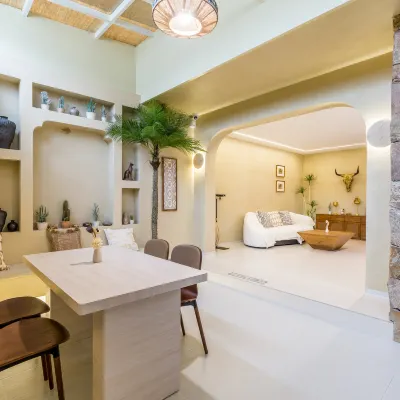 Homestay at first sight Hotels near Daheishan Island