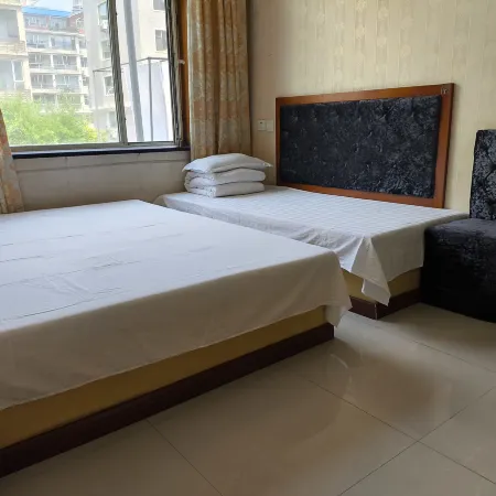 Yanji Aishangyuan Fashion Hotel