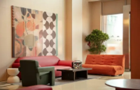 Huazhizhugongyu(antaiguojiguangchangdaxuechengdian)