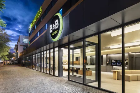 B&B Hotel Lisboa Oeiras Отели в г. Paco de Arcos