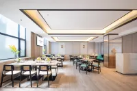 Country Inn  by Radisson Hotel (Yanji Yanbian Daxue Xishichang) - 3-نجوم