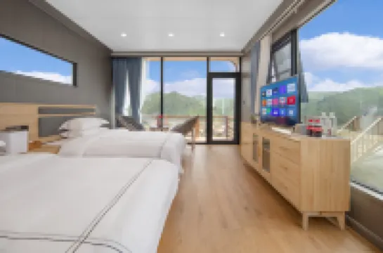 Luobu Starlight · Verdant · Valleys Luxury Camp Hotel (Kangding Xinduqiao Town)