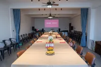 Lingshang Huakai Homestay