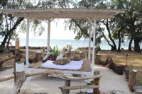 Cemara Beachfront Suite