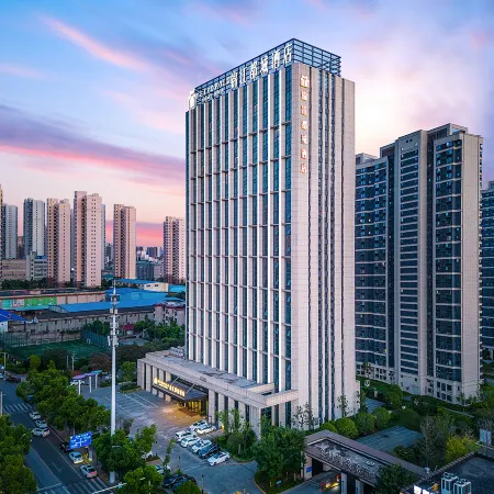 Yueyang Tower District East Railway Station Jinjiang Metropolo Hotel