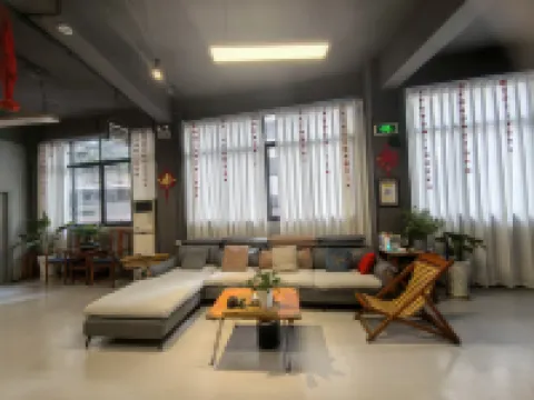 遇見民宿賓館 通江酒店