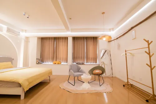 Xuzhou Huajian Homestay (Xingshanzi Subway Station)