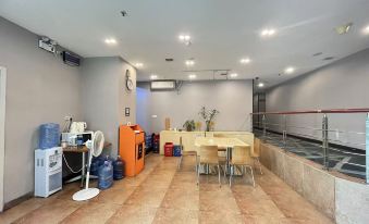 7 Days Hotel (Guangzhou Shangxiajiu Pedestrian Street Changshou Road Subway Station Branch)