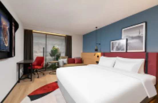 康鉑酒店（延邊大學網紅牆水上市場店）